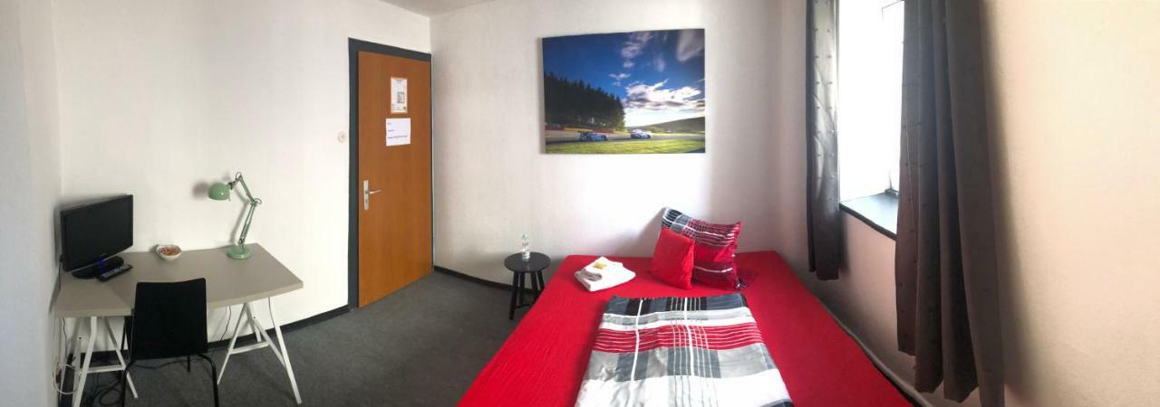 Gaestehaus Fuchsroehre Welcherath Exteriör bild